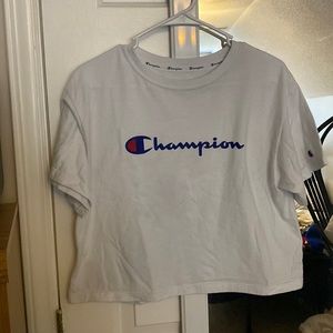 champion cropped tee